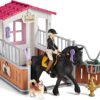 Schleich 42437 Horse Club - Pferdebox mit Tori und Princess