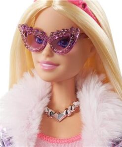 Barbie-Prinzessinnen-Abenteuer-Puppe-mit-Accessoires-und-Huendchen-30-cm1.jpg