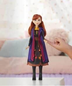 Hasbro Frozen 2 Light Up Fashion Anna2.jpeg