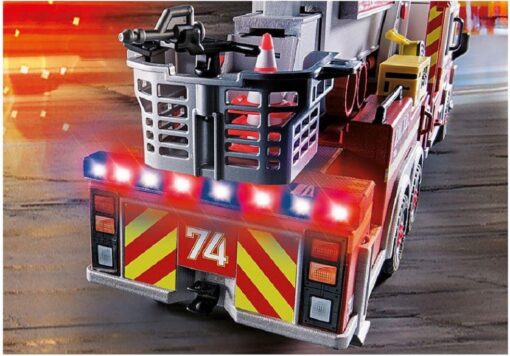 PLAYMOBIL® City Action 70935 Feuerwehr-Fahrzeug  US Tower Ladder5